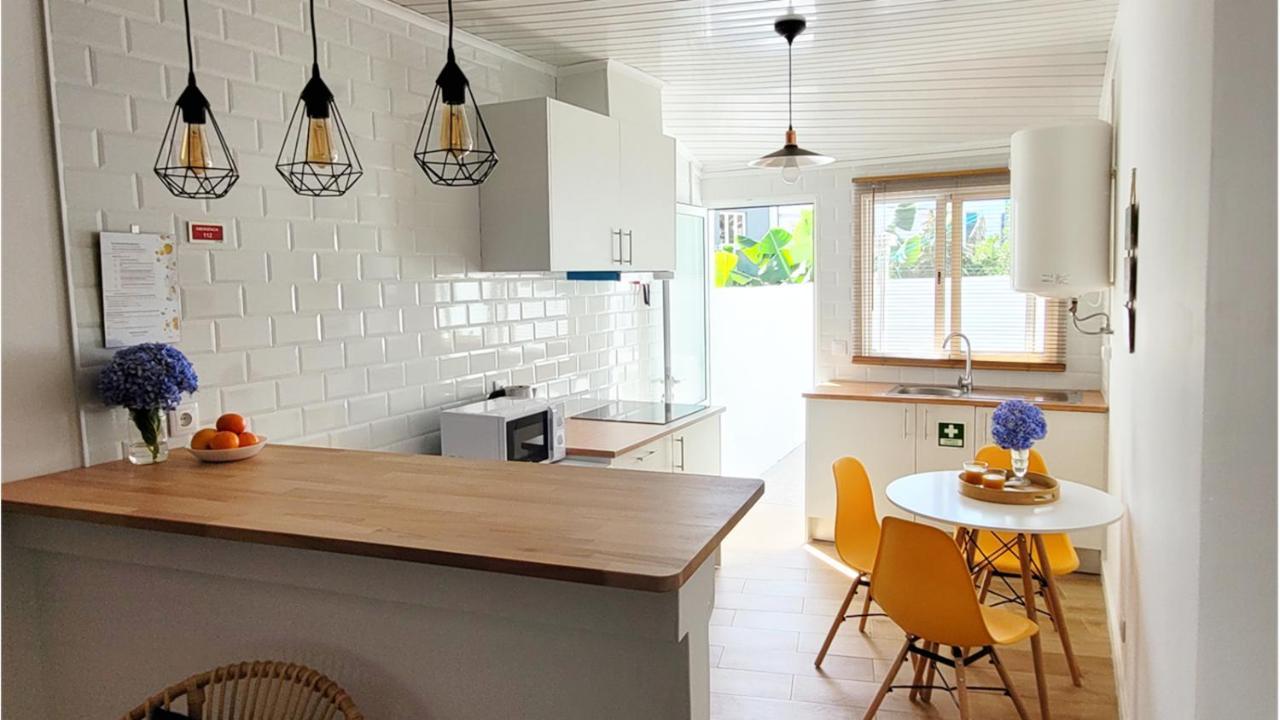 Victoria Apartment - Center Of Ponta Delgada ภายนอก รูปภาพ
